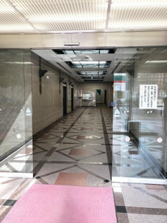 【エントランス】
