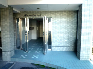 【エントランス】