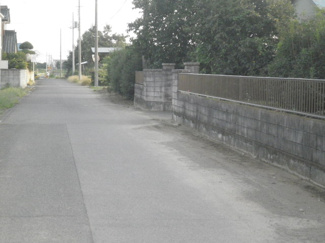 【前面道路含む現地写真】 | 前面道路含む現地写真です