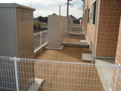 【庭】 | サンフローラⅡ