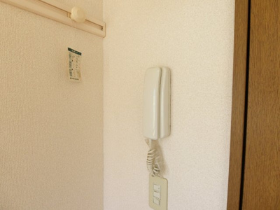 【セキュリティ】 | サンヒルズ八乙女 | インターホンで来客の確認ができます。