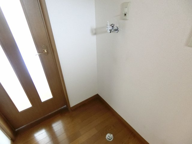 【設備】 | サンヒルズ八乙女 | 室内洗濯機置き場もあります。