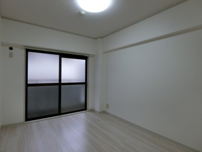 【洋室】 | シェーンハイト