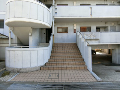 【エントランス】 | シェーンハイト