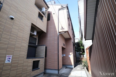 【外観】 | LIBERTY COURT | きれいな外観です