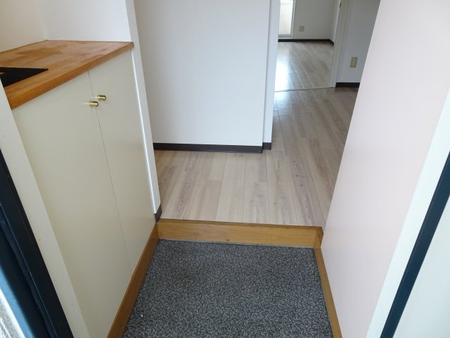 プチシャトー楽田の玄関