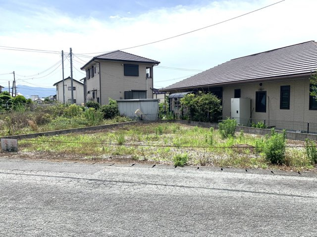 高島町土地の外観