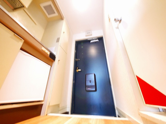 シティパレス西大寺Ｐ２の玄関