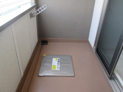 【バルコニー】 | アリビオ港晴 | 落ち着いた時間を過ごせるバルコニーです