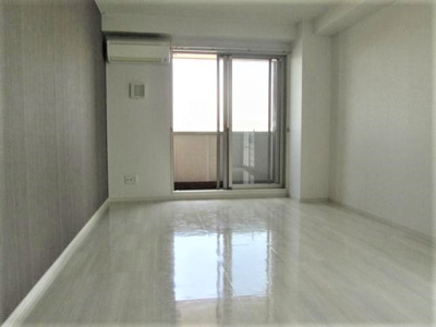 【居間・リビング】 | アリビオ港晴 | 使いやすい居間です