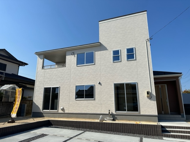 内郷高坂町２丁目第1の外観|2023.4撮影　外観です。高台で南側角地！４台駐車出来ます！