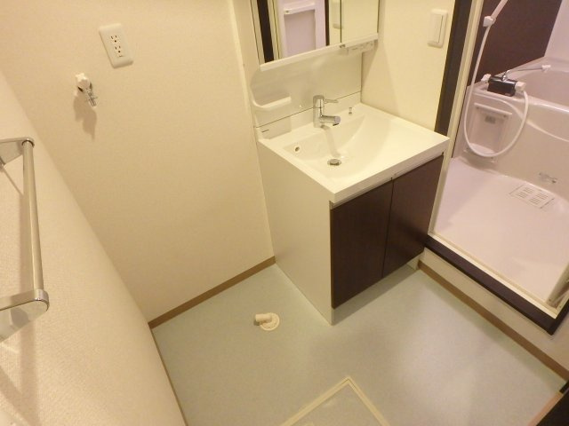 【洗面所】 | フジパレス西宮ＷＥＳＴ | 使いやすい洗面所です