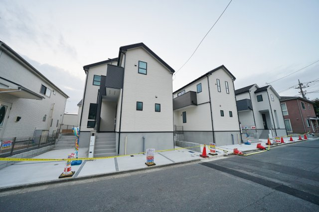 【横浜市磯子区森６丁目41-21新築戸建て３号棟】★仲介手数料無料★（屏風浦小学校・森中学校）の外観|磯子区森6丁目の全3棟の新築分譲住宅です。