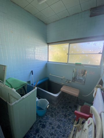 【浴室】 | 宇土市網津町 | ☆ゆとりのある浴室☆身体が洗いやすそうな広さです☆