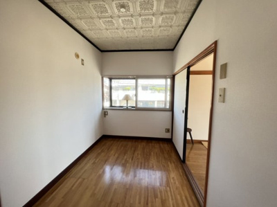 【洋室】 | 明治町1丁目貸家