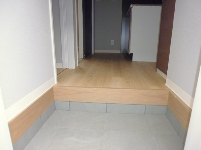 Heastnの玄関