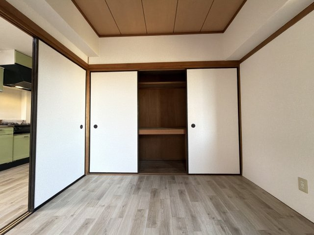 UKマンションの和室|和室から洋室に変更します★