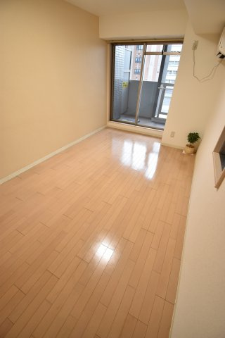 フォレスト西道頓堀の内装