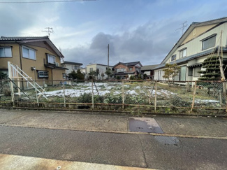 【外観】 | 神明町2　売地 | 物件の外観です。間口が広く、車の乗り入れも楽々です。