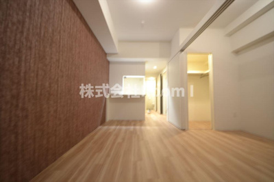 【洋室】 | セレニテ堺筋本町リアン | 落ち着いた色調の洋室です
