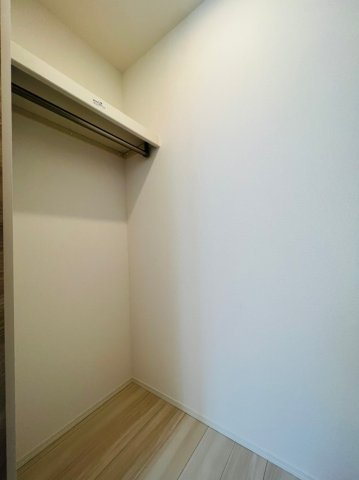 YKメゾン舞子台の収納