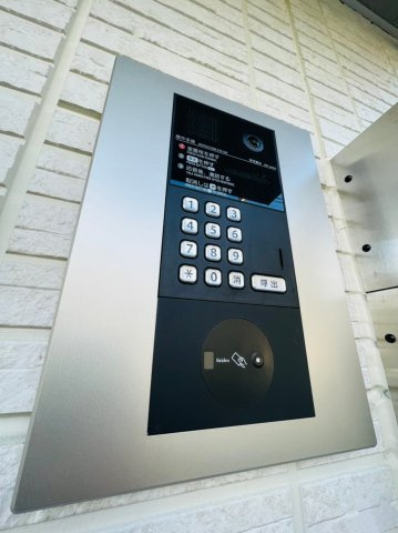 YKメゾン舞子台のエントランス