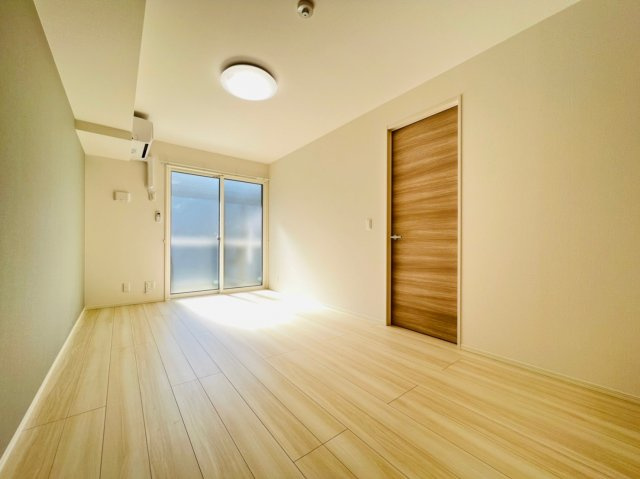 YKメゾン舞子台の内装