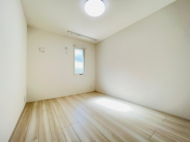 YKメゾン舞子台の子供部屋