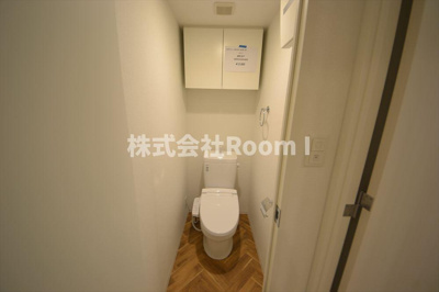 【トイレ】 | セレニテ堺筋本町リアン | 落ち着いた色調のトイレです