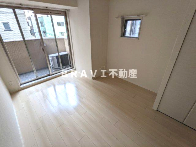 プレサンス堺筋本町フィリア BRAVI不動産の居間・リビング|【プレサンス堺筋本町フィリア】