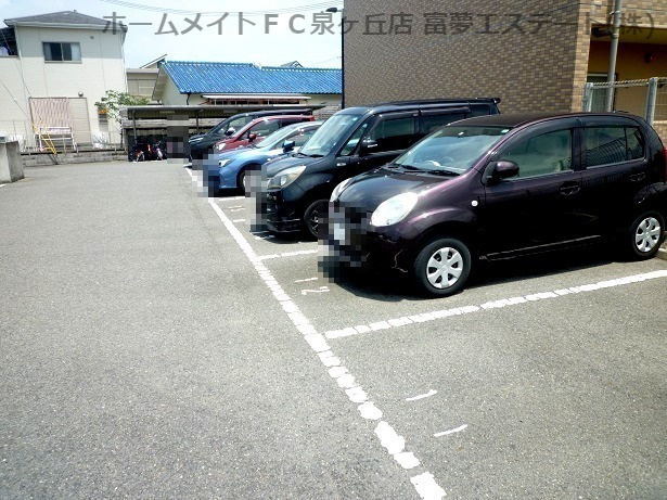 ヴィスタシアの駐車場