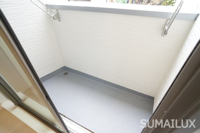 熊本市中央区坪井５丁目のアパートのバルコニー