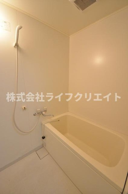 【浴室】 | Fioralba