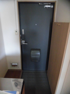 【玄関】 | レクエルドプレイス | ※別室参考写真
