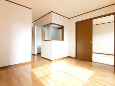 【居間・リビング】 | シャトゥＫ・ＴⅢ | ７．６帖のダイニングスペース。