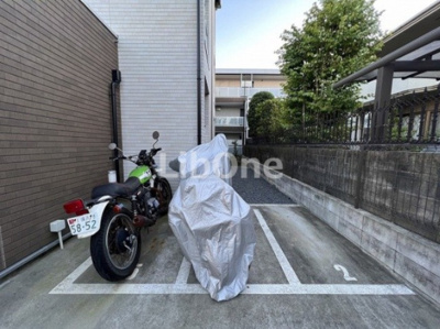 【その他共用部分】 | リブリ・ニソル | バイク置き場