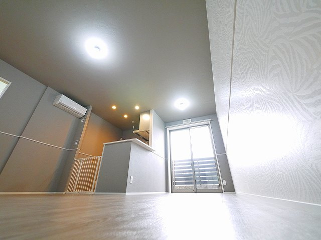 ル・ココン二番館の居間・リビング