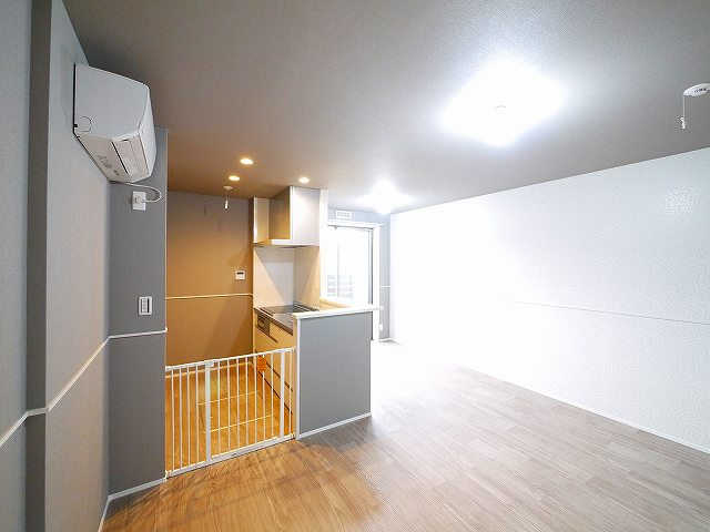 ル・ココン二番館の居間・リビング