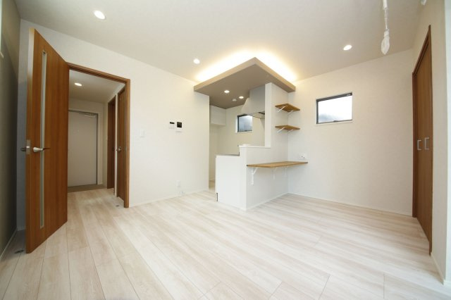 カーサミア亀崎のその他|別部屋同建物のお写真となります。参考にご覧くださいませ。