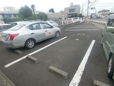 【駐車場】 | メゾンジオワイユ２