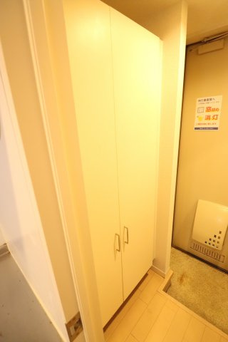 カンフルツリーハウスの収納