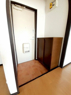 【玄関】 | エルディム愛福Ａ