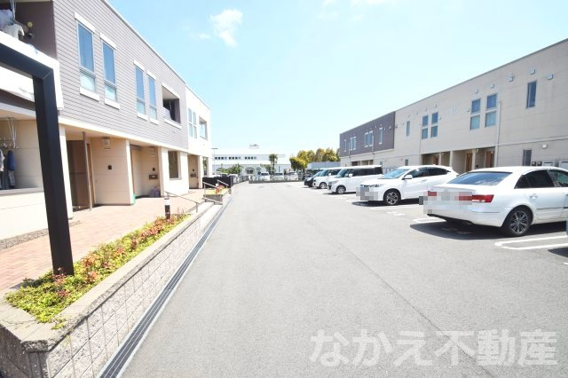 【駐車場】 | 駐車スペースもあります