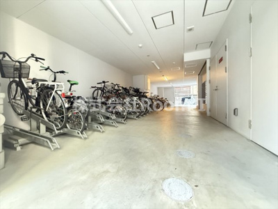 【その他共用部分】 | セレニテ堺筋本町リアン | 駐輪場