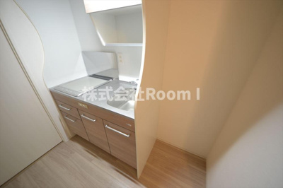 【キッチン】 | セレニテ堺筋本町リアン | キッチンでお料理をお楽しみください