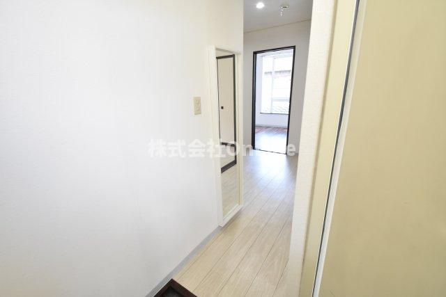 ベネルックスの玄関