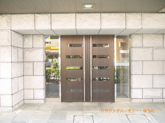 【エントランス】