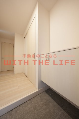 ル・ココン【キャッシュバック対象】の玄関|明るい玄関です