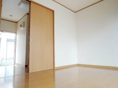 【居間・リビング】 | ユタカハイムⅡ