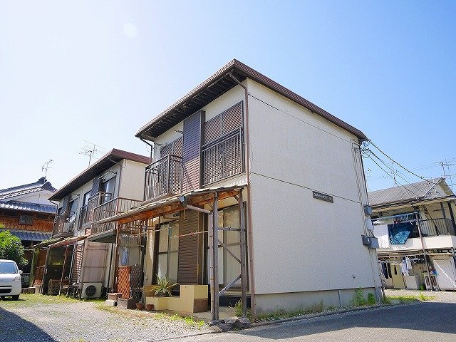 コスモハイツ東